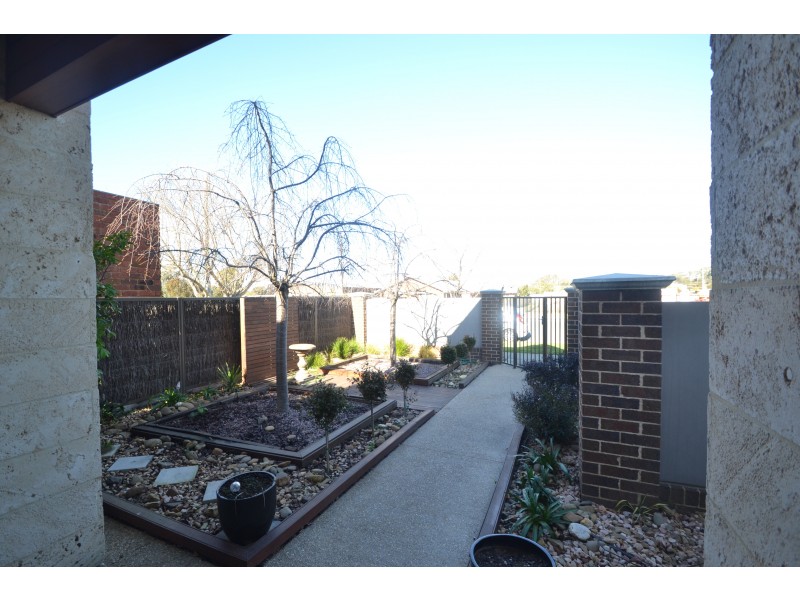 2/40 Blair Street, Moama NSW 2731