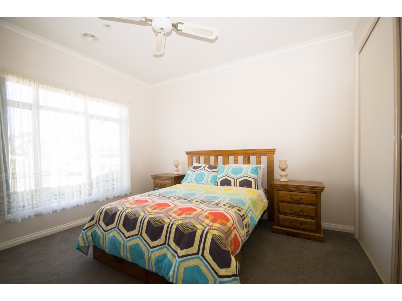 16 Federal Street, Echuca VIC 3564