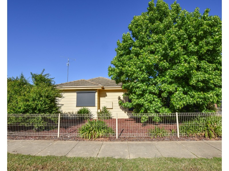 33 Haverfield Street, Echuca VIC 3564