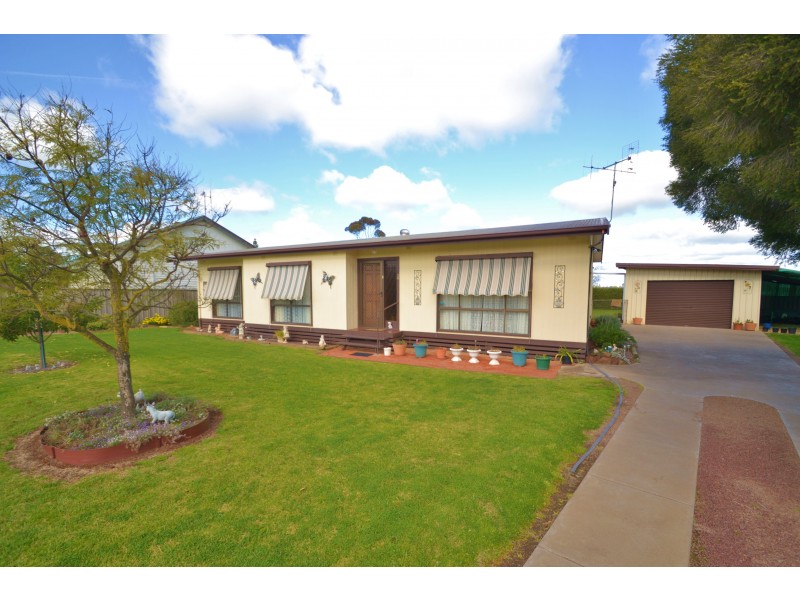 39 Finlay Road, Tongala VIC 3621