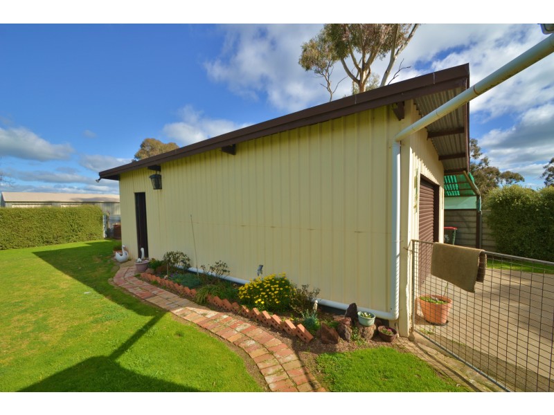 39 Finlay Road, Tongala VIC 3621