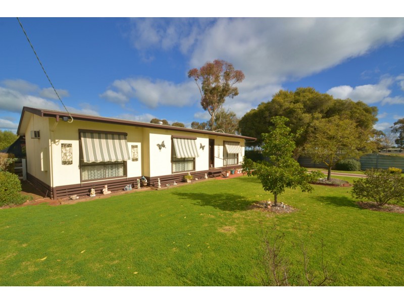 39 Finlay Road, Tongala VIC 3621