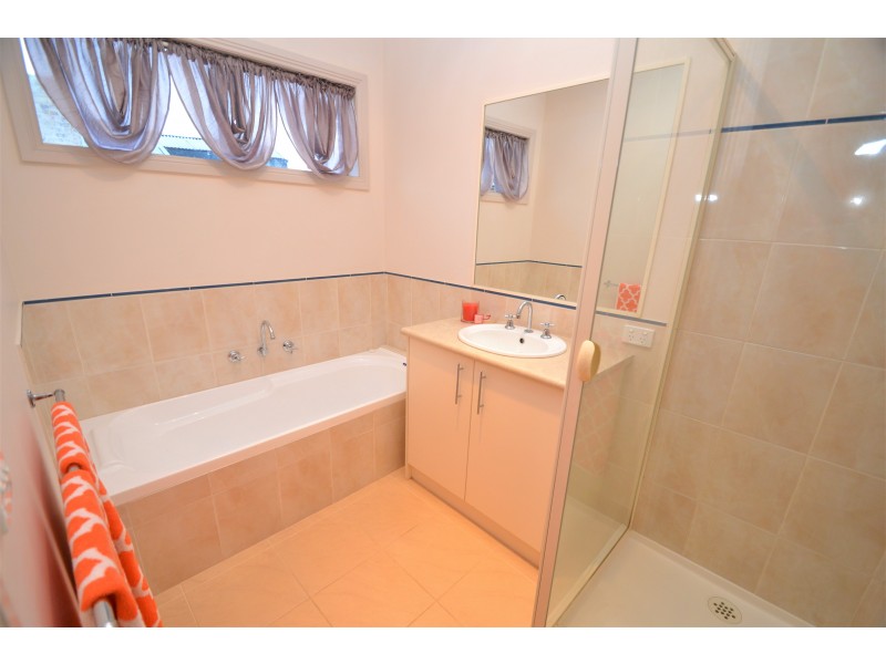 24 James Street, Echuca VIC 3564