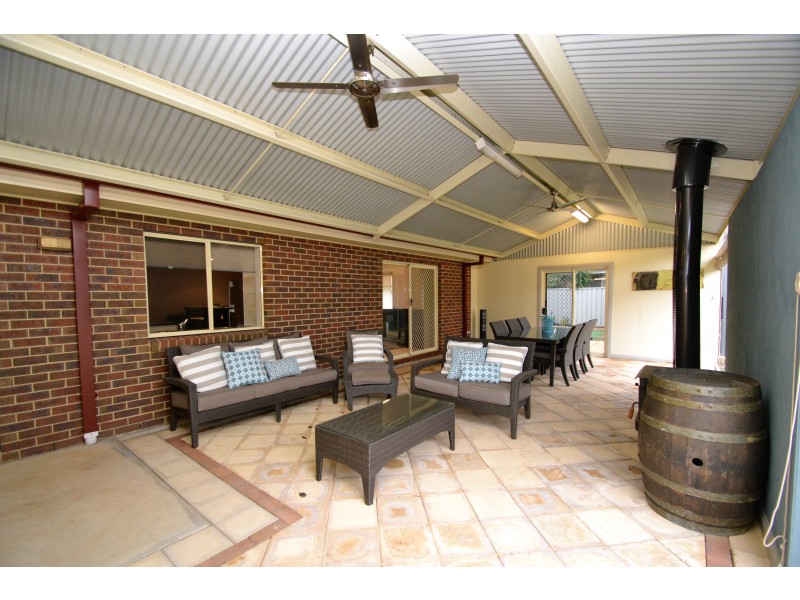 24 James Street, Echuca VIC 3564