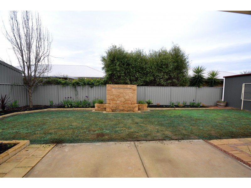 24 James Street, Echuca VIC 3564