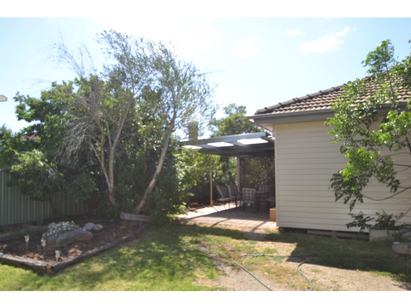 73 Hovell Street, Echuca VIC 3564