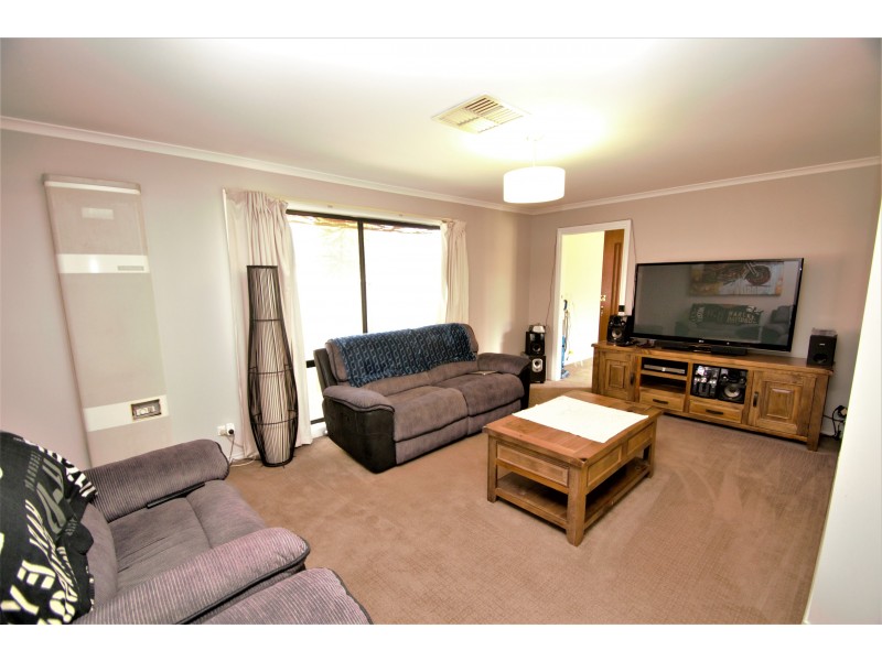 4 Stirling Court, Moama NSW 2731