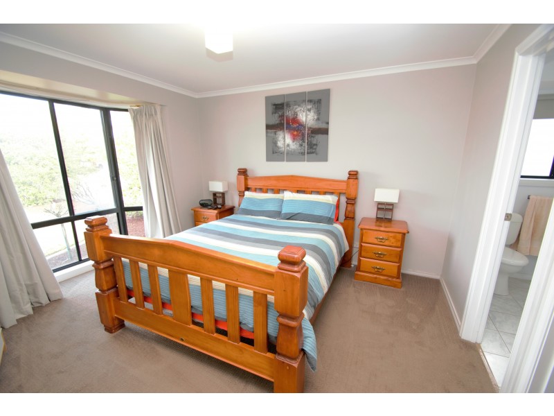 4 Stirling Court, Moama NSW 2731