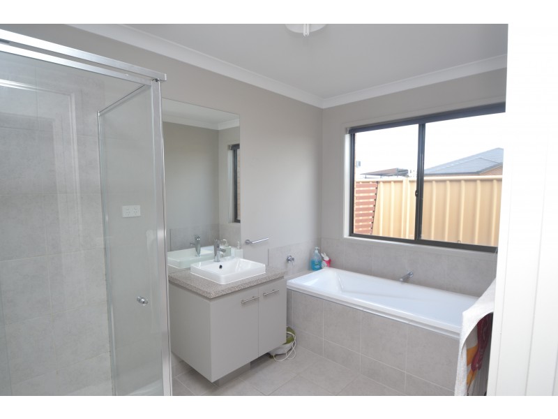 1/52 Bridlington Avenue, Echuca VIC 3564