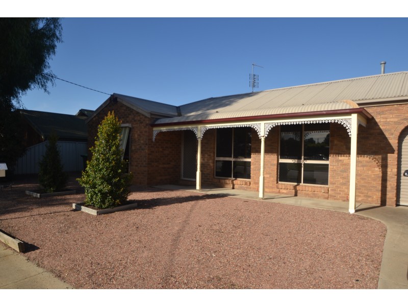 62 Bowen Street, Echuca VIC 3564