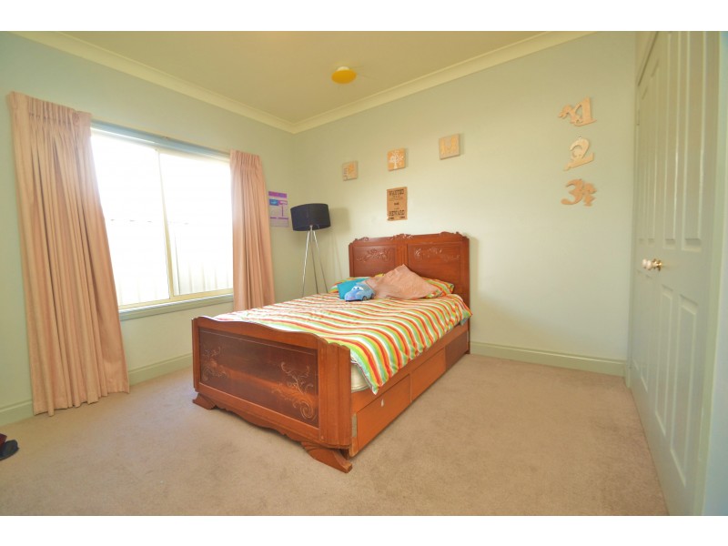 22 Shetland Drive, Moama NSW 2731