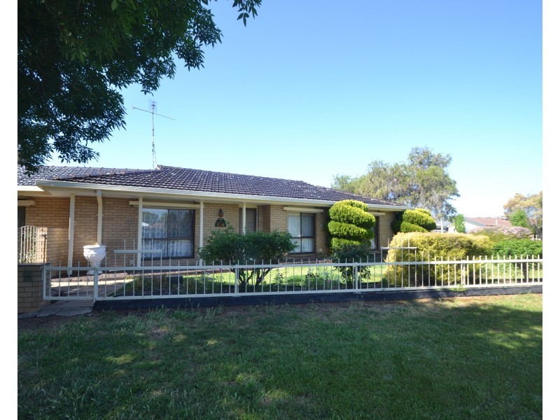 28 Regent Street, Moama NSW 2731