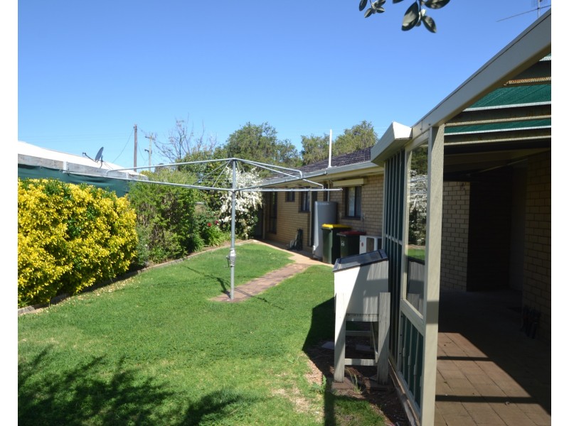 28 Regent Street, Moama NSW 2731