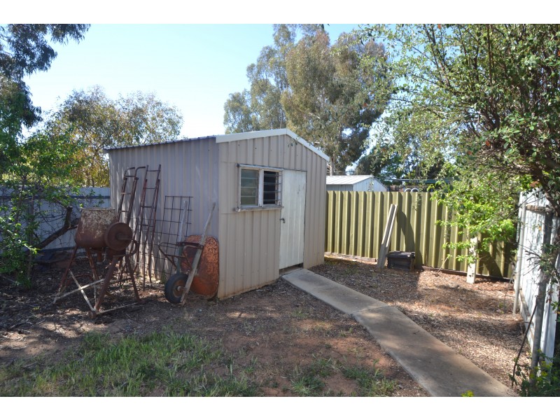 28 Regent Street, Moama NSW 2731