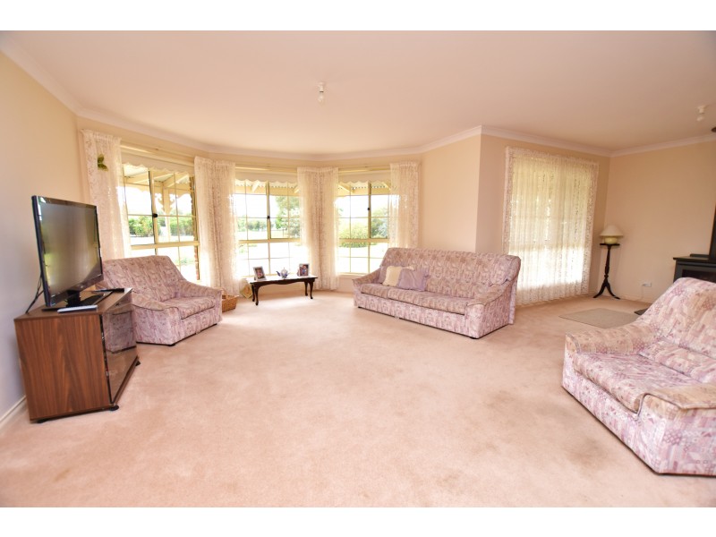 9 River View Court, Echuca VIC 3564