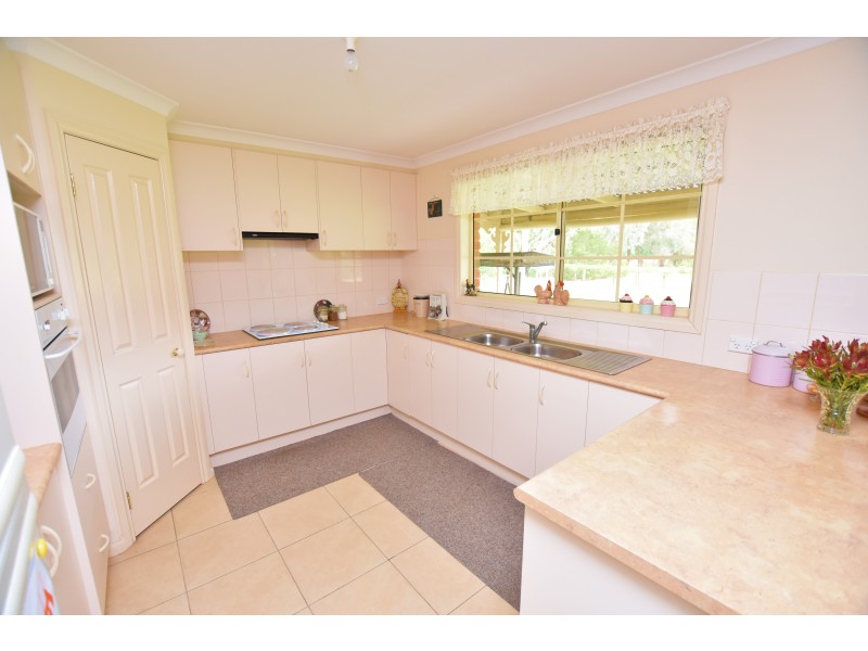 9 River View Court, Echuca VIC 3564