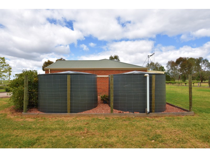 9 River View Court, Echuca VIC 3564