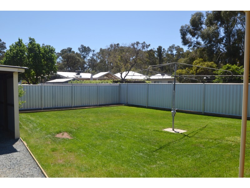 32 Hansen Street, Echuca VIC 3564