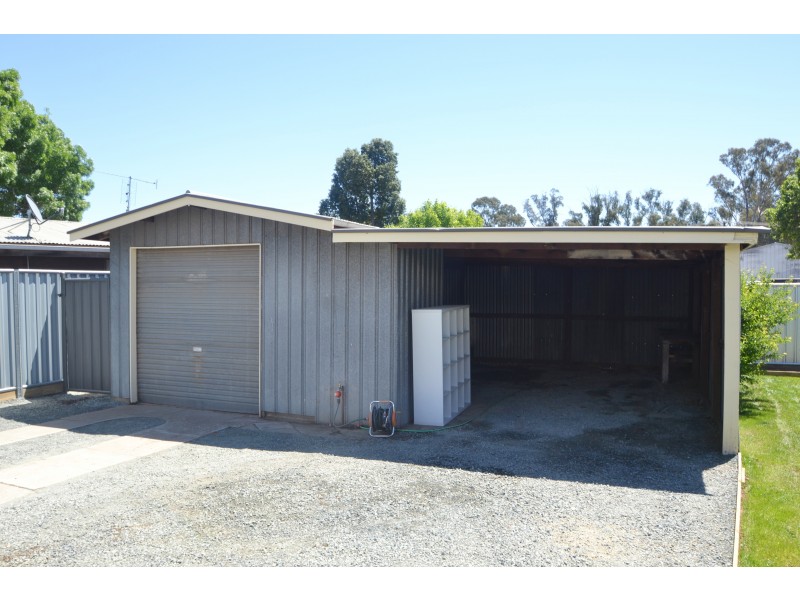 32 Hansen Street, Echuca VIC 3564