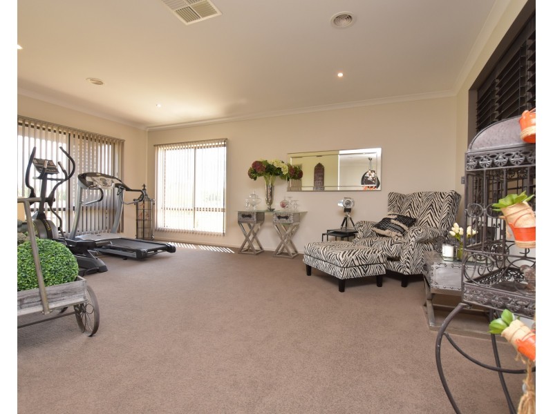 4 Burgundy Drive, Moama NSW 2731