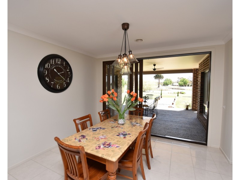 4 Burgundy Drive, Moama NSW 2731