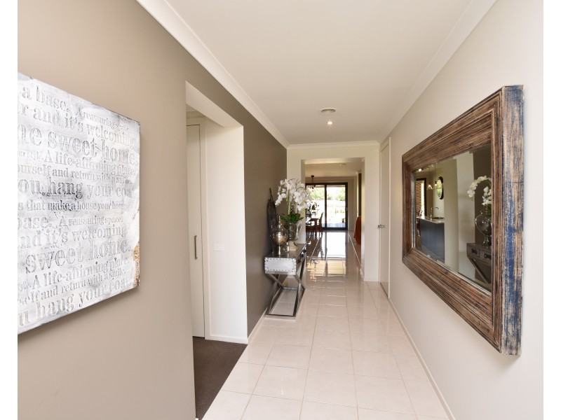 4 Burgundy Drive, Moama NSW 2731