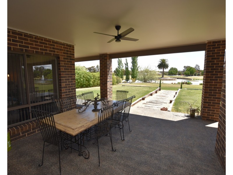 4 Burgundy Drive, Moama NSW 2731