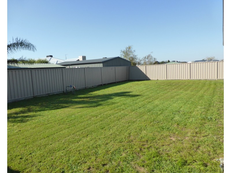 10 Howell Drive, Echuca VIC 3564