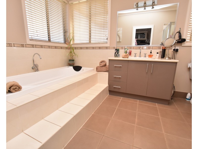 8510 Murray Valley Highway, Echuca VIC 3564