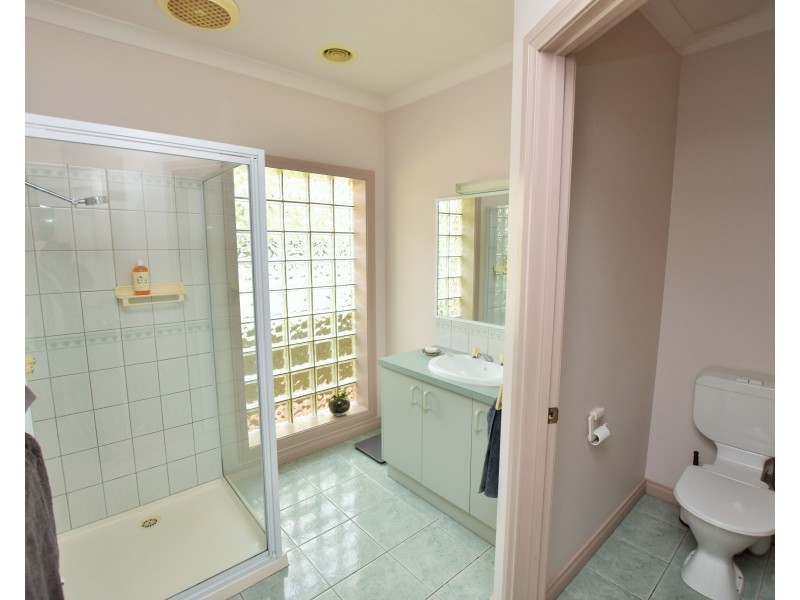 5 The Elms, Echuca VIC 3564