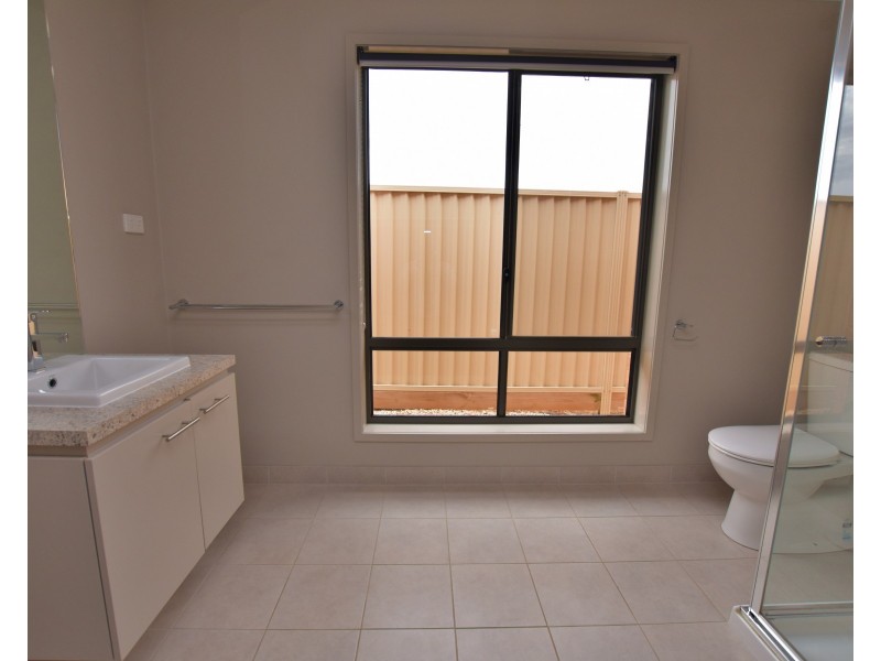 51 Bridlington Avenue, Echuca VIC 3564