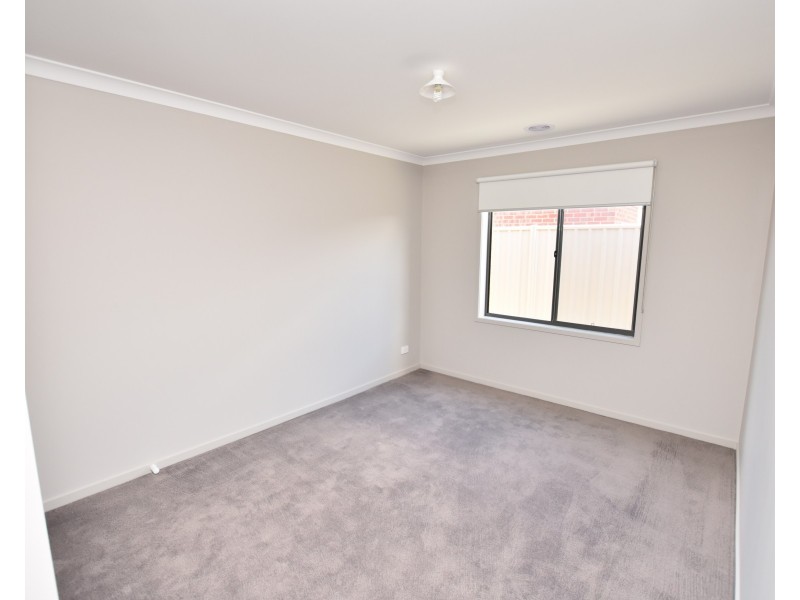 64 McSwain Road, Echuca VIC 3564