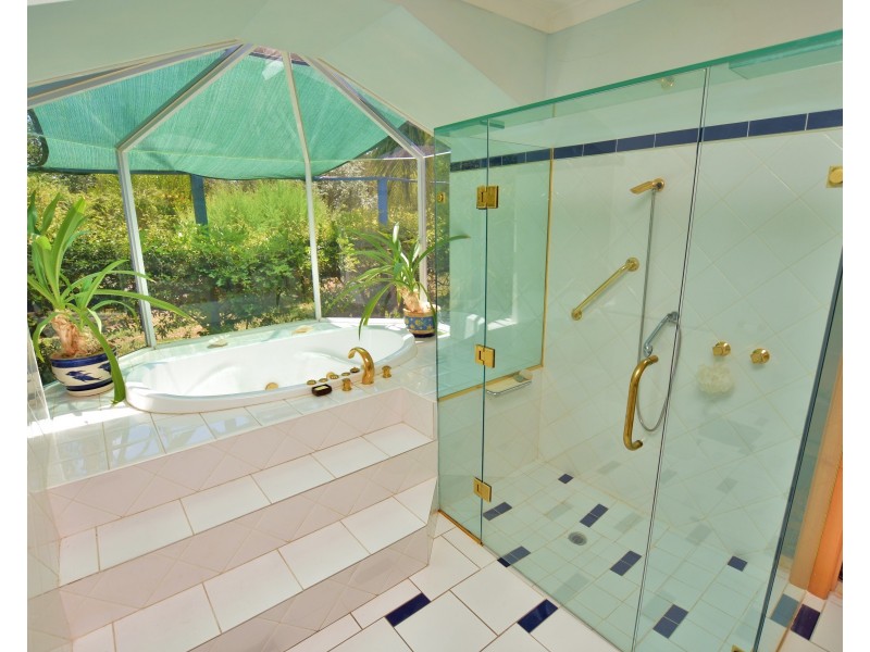 54 River View Court, Echuca VIC 3564