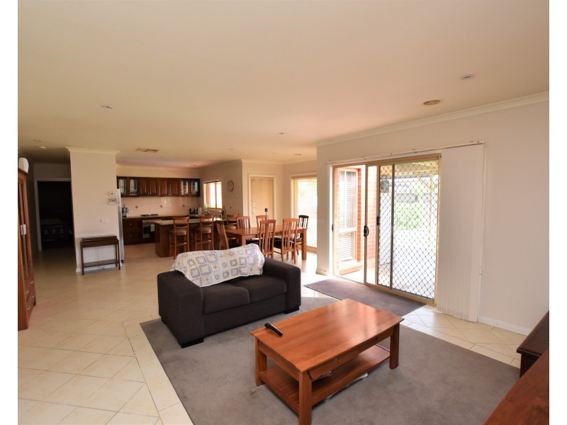 35 Paroo Street, Echuca VIC 3564