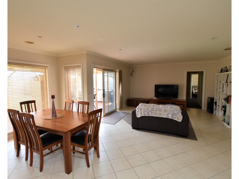 35 Paroo Street, Echuca VIC 3564