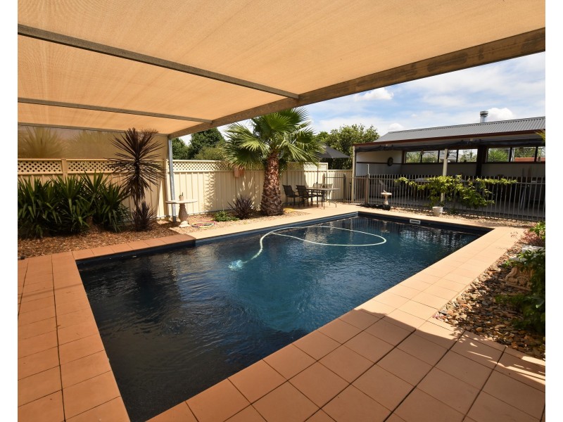 35 Paroo Street, Echuca VIC 3564