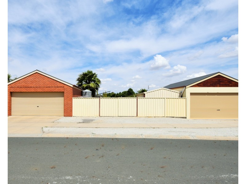35 Paroo Street, Echuca VIC 3564
