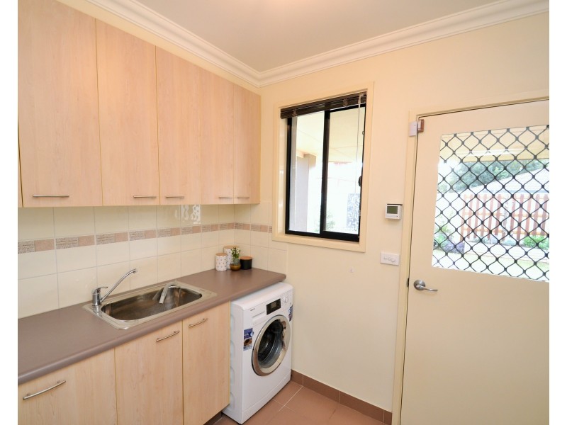 1/85 Campaspe Esplanade, Echuca VIC 3564
