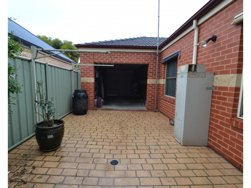 2/17 Murphy Way, Echuca VIC 3564