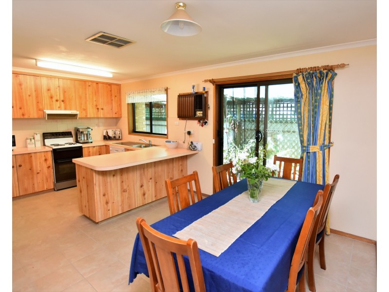 75 Crossen Street, Echuca VIC 3564