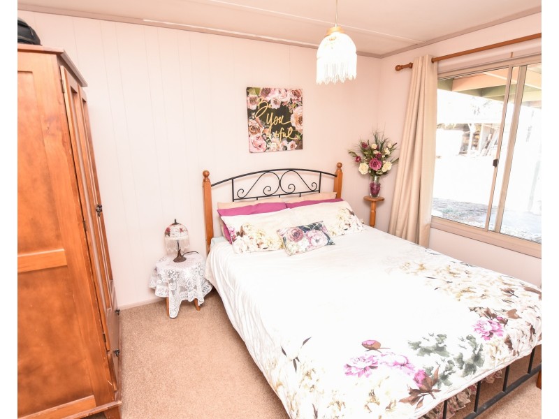 1234 Mount Terrick Road, Echuca VIC 3564