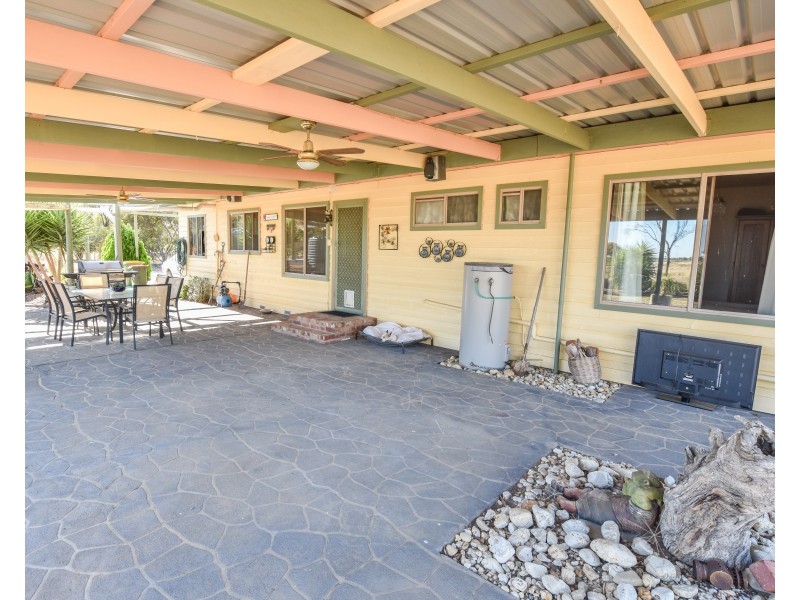 1234 Mount Terrick Road, Echuca VIC 3564