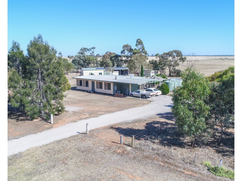 1234 Mount Terrick Road, Echuca VIC 3564