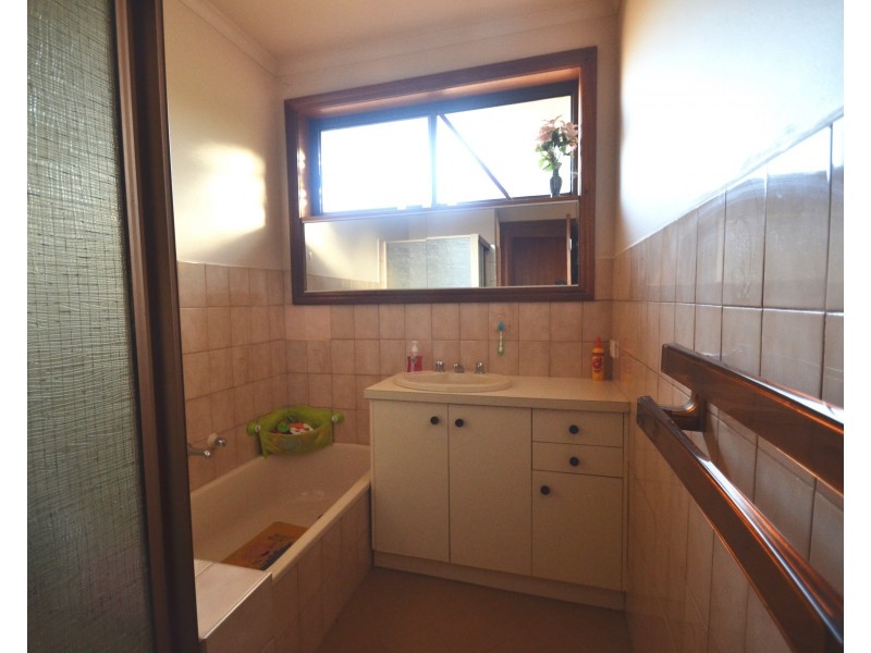 84 Lawson Drive, Moama NSW 2731