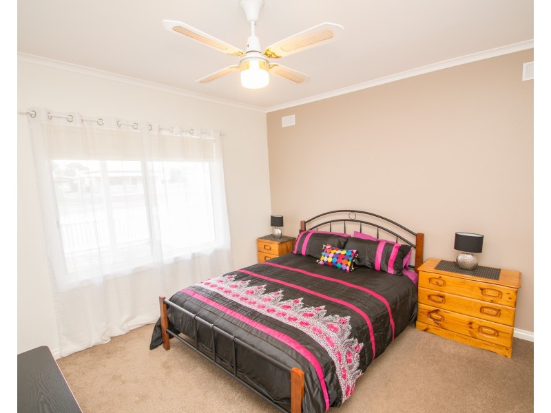 86  Hovell Street, Echuca VIC 3564