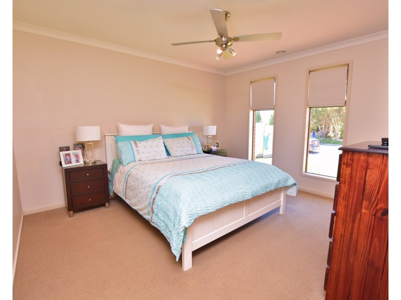 10 Forfar Drive, Moama NSW 2731