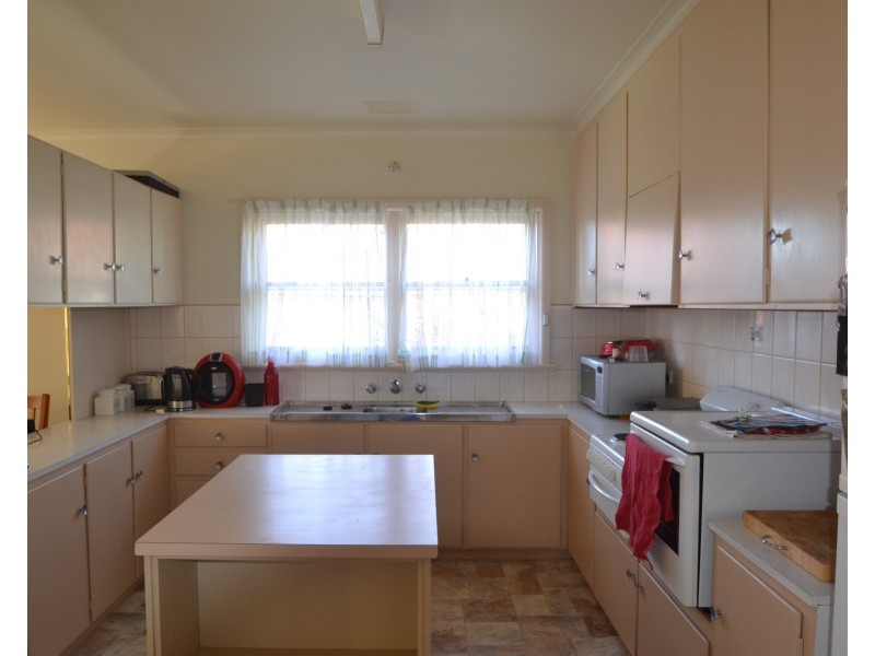 15 Collier Street, Echuca VIC 3564