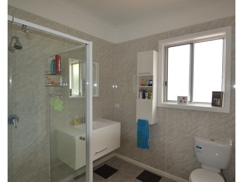 6 Council Street, Moama NSW 2731