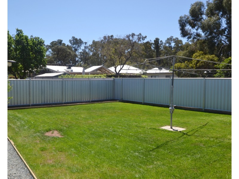 32 Hansen Street, Echuca VIC 3564