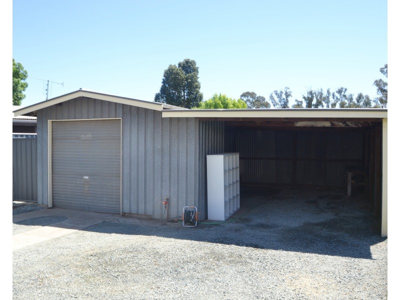 32 Hansen Street, Echuca VIC 3564